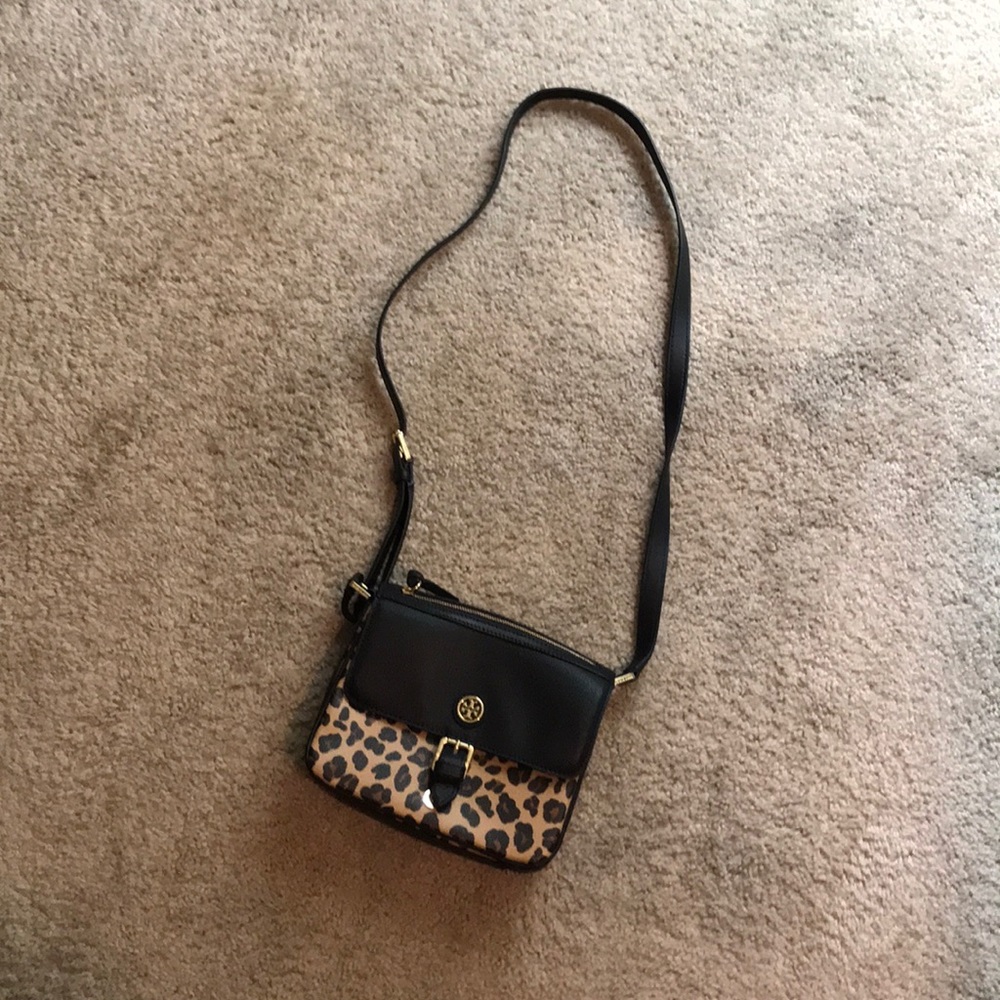 Never used TORY BURCH Crossbody purse